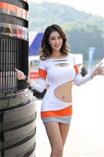 诗涵留学荷兰被黑人摘小说