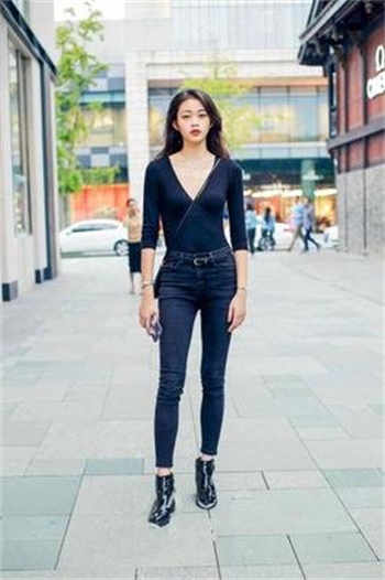 穿越共妻苏萱儿