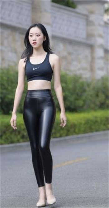 果冻影业女演员夏莹