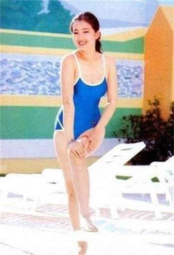 杜娟和白若冰是一个人