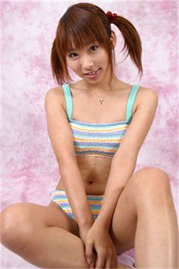 美子在农场与种公猪