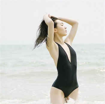许安妮车牌号