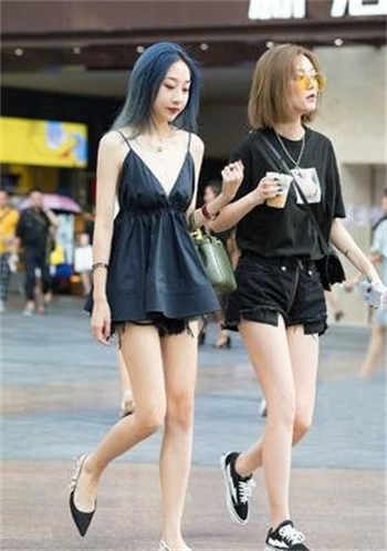 陈楚和柳冰冰第一次