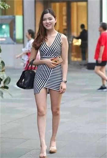 安久奈白与小黑合体