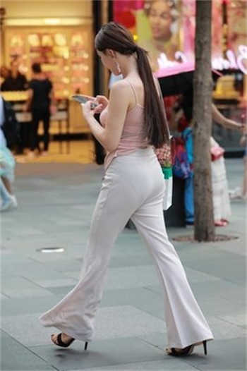 看不见的客人中文版免费