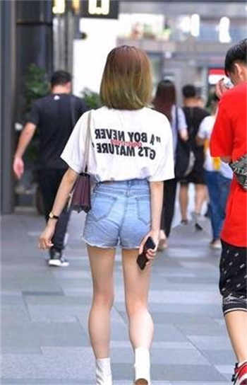 别墅相亲节目4男4女