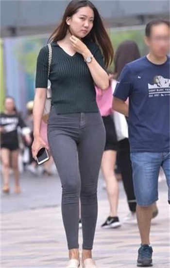 白峰美羽列表