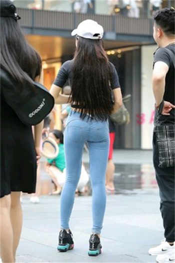 冯提莫跳舞