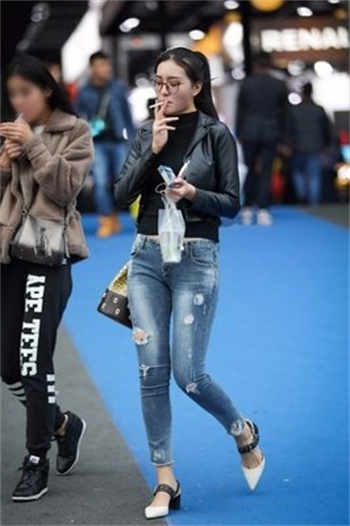 娇妻在上夜上强势锁婚